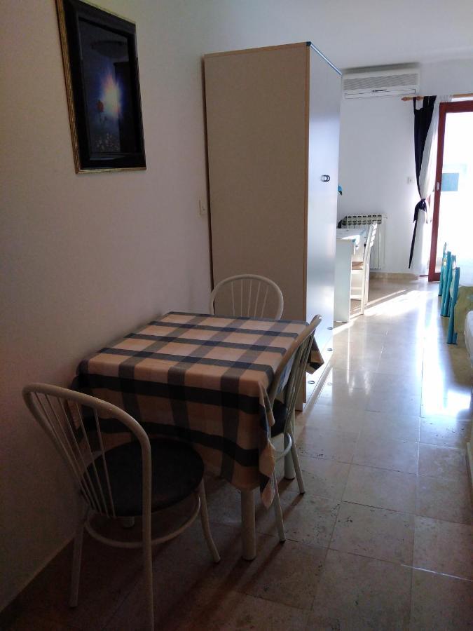 Luna Tsuki Seven Lejlighedshotel Rovinj Eksteriør billede